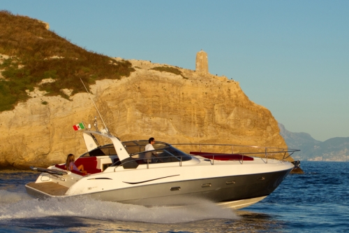 Rent a Yacht in Sorrento